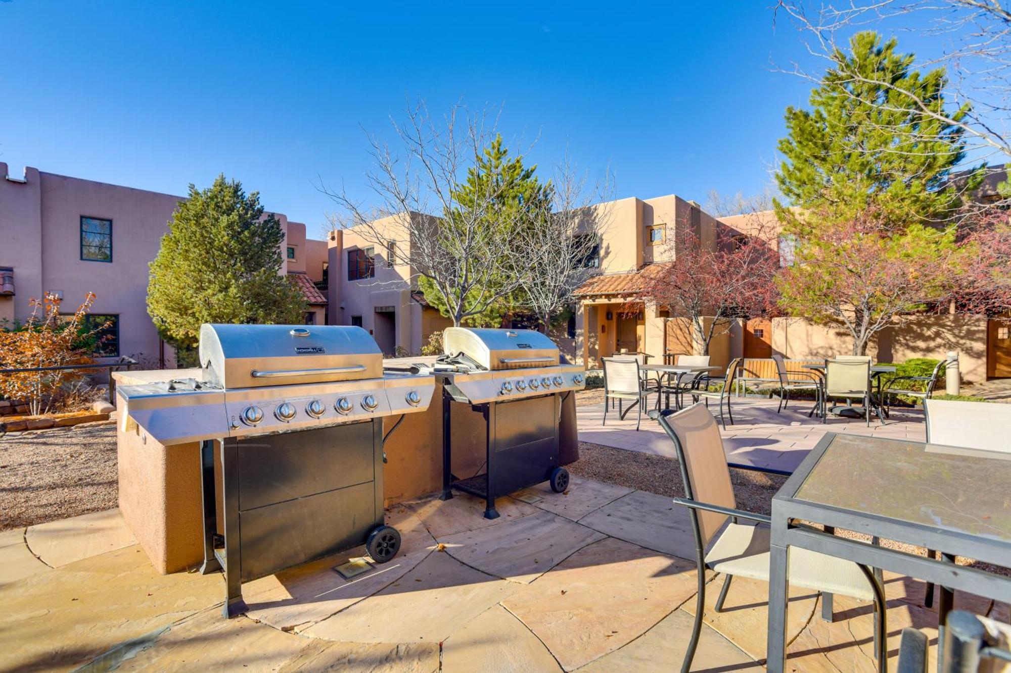 Walk To Plaza With Kiva Fireplace! * Santa Fe
